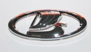 Эмблема Lada-VESTA/NIVA URBAN на передний бампер хром